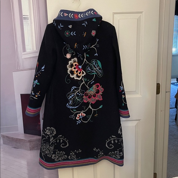 IVKO Black Wool Embroidered Hooded Coat.  Size 40. - Picture 7 of 15